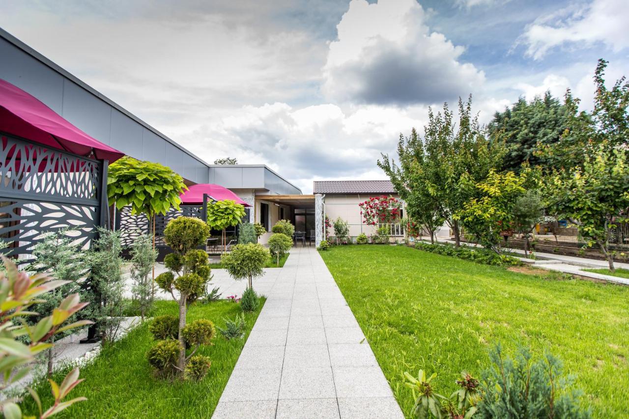Brize Guesthouse Tuzla Extérieur photo