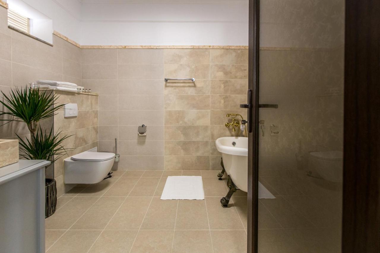 Brize Guesthouse Tuzla Extérieur photo