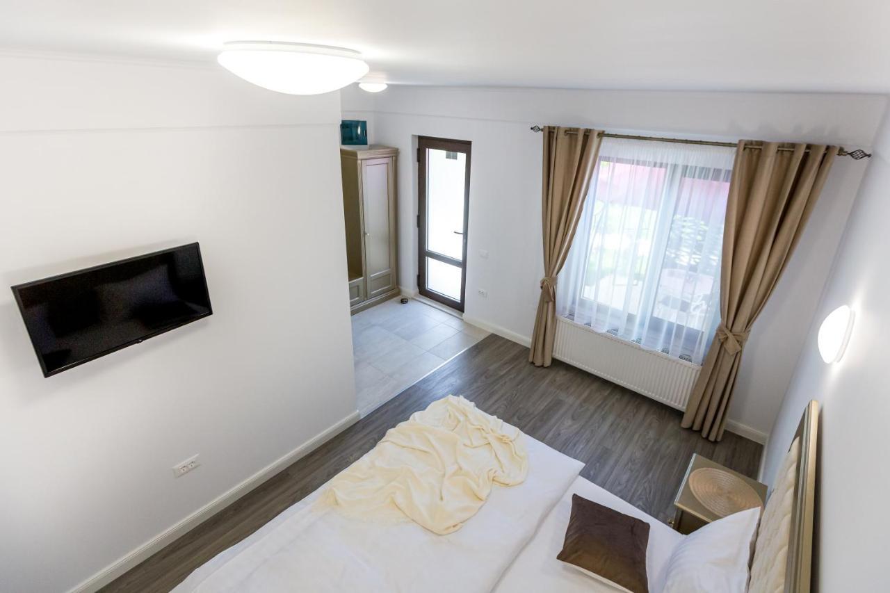 Brize Guesthouse Tuzla Extérieur photo
