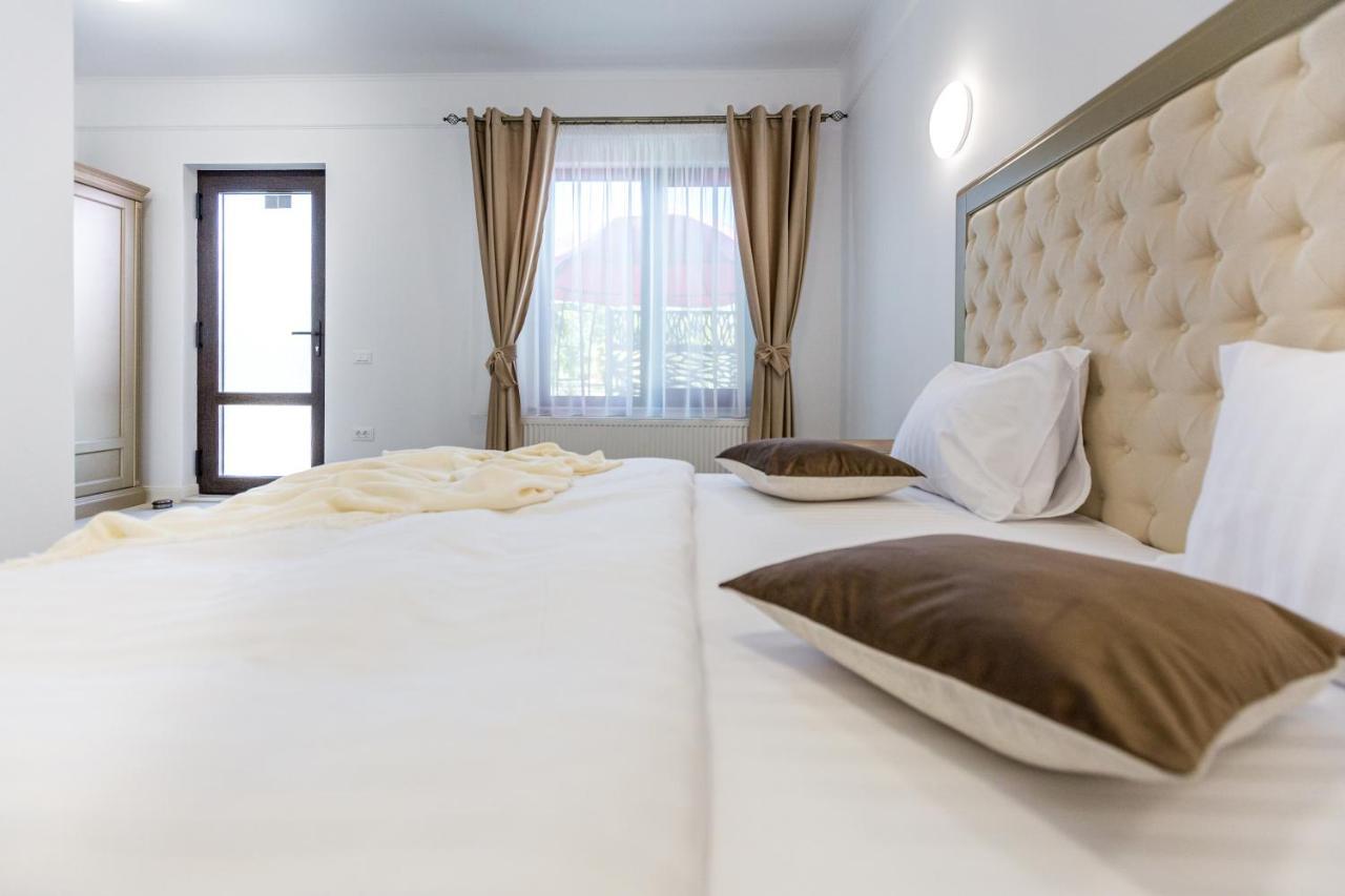 Brize Guesthouse Tuzla Extérieur photo